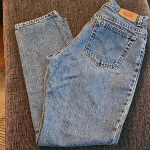 Womens Levis jeans
